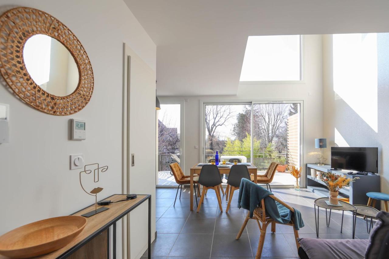 Les Choucas - Appartement Duplex Lumineux Avec Parking Άννεσι Εξωτερικό φωτογραφία
